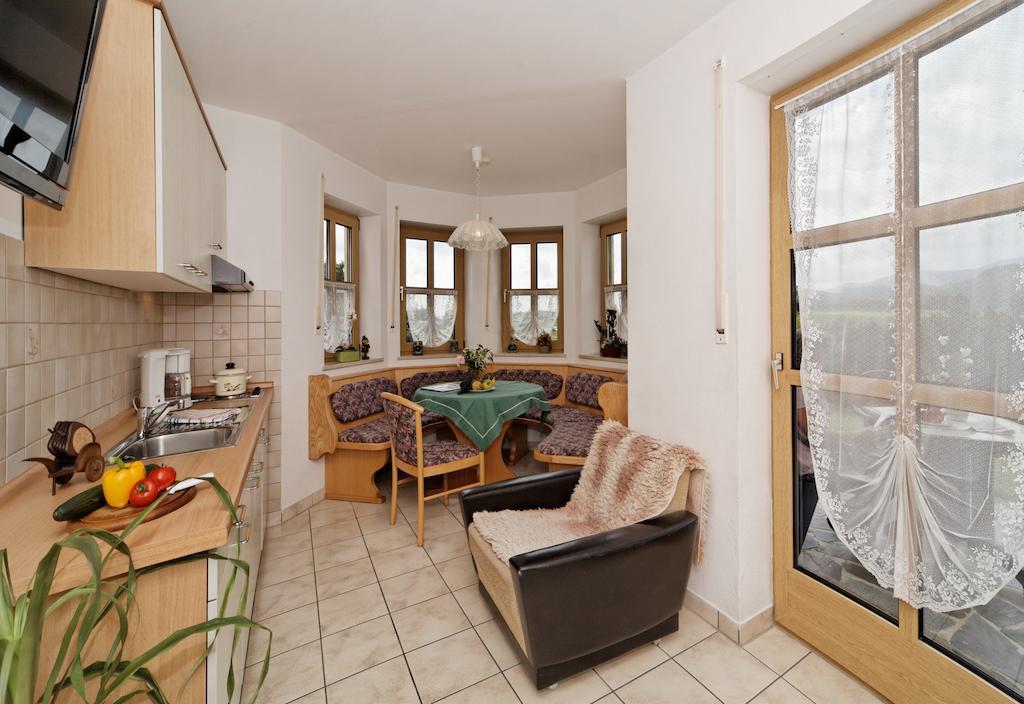 Hotel Landhaus Maria Bed&Breakfast Regen Habitación foto